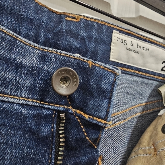 Rag & Bone Nina High-Rise Cigarette Jeans - Picture 9 of 16